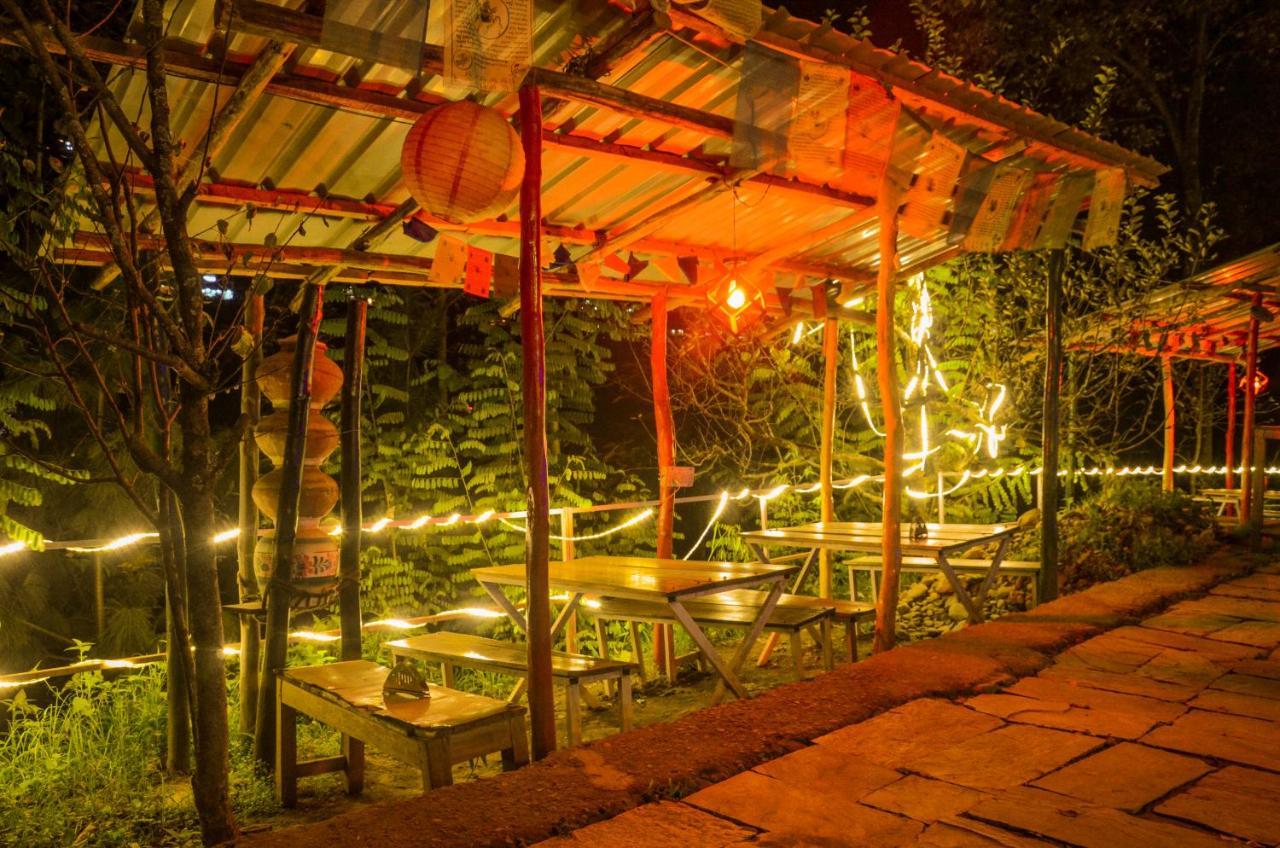 Himtrek Riverside Camps & Hostel Manali Exterior foto